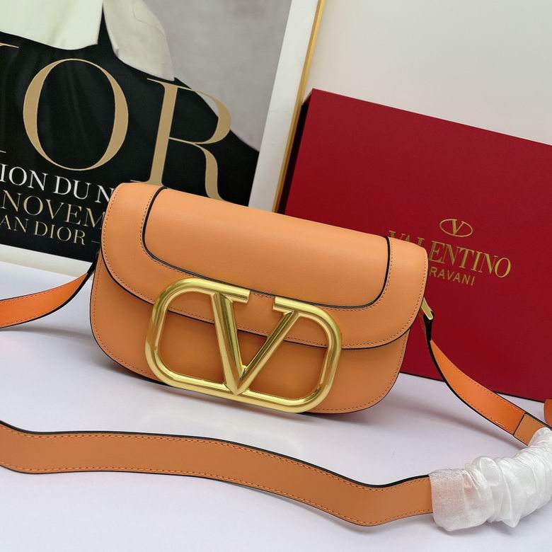 Valentino 221199 27x15x9 wwh13