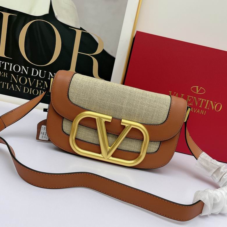 Valentino 221199 27x15x9 wwh14