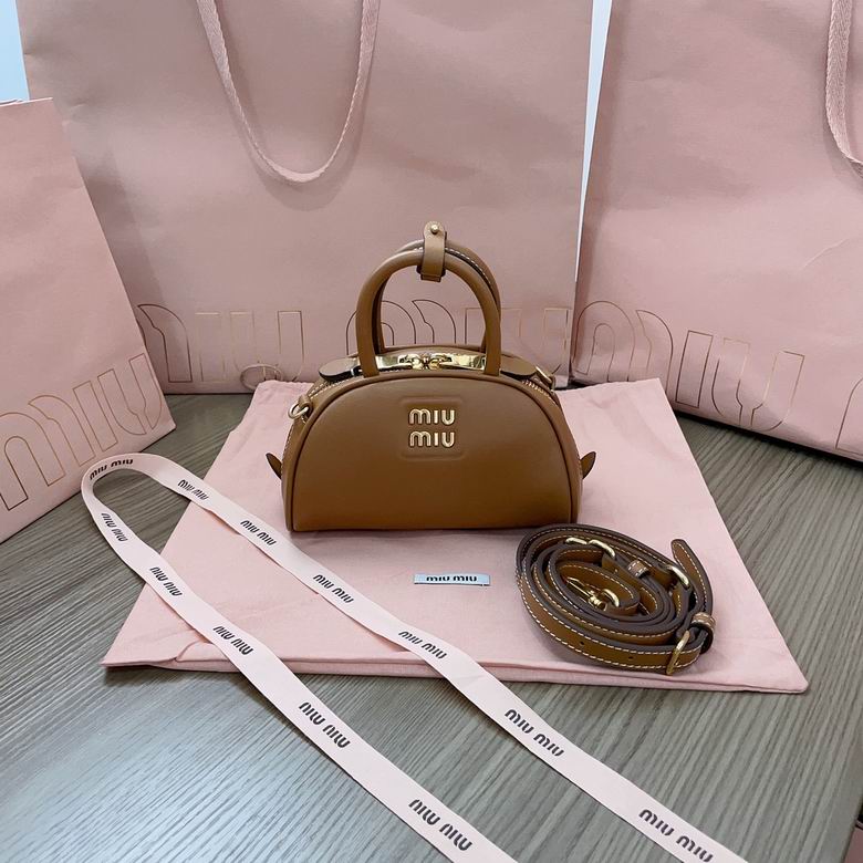 5BP085 18X11.5X8cm SF 3ɫ