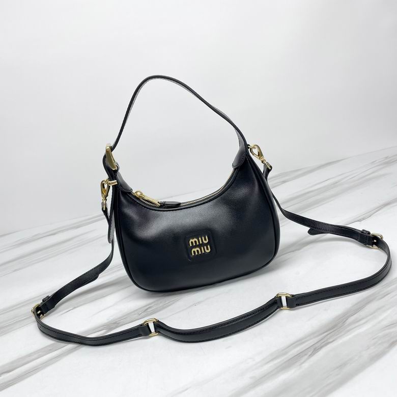 5BC161  20X17X6cm H 3ɫ