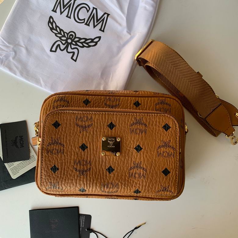 MCM 22x15x8cm DY 3