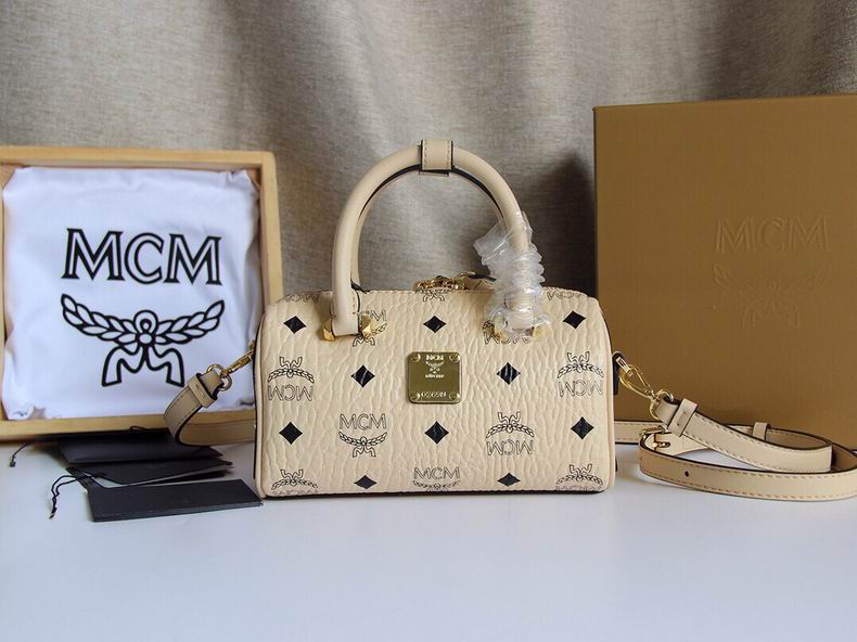 MCM 30199  18.5X10X8cm dy13