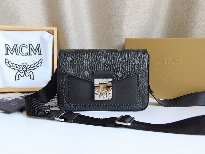 MCM  142004 14x20.5x4.0cm dy13