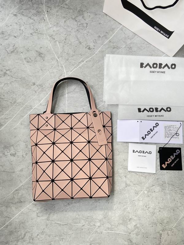 Issey Miyake 28.5x23x5.7cm Yt1