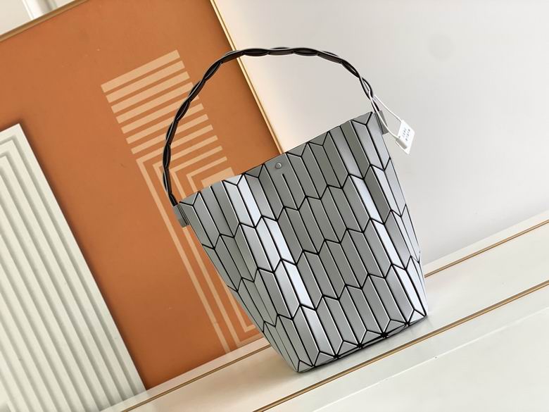 ��24.5X16.2X16.2cm С18.8X13.4X13.4cm 030701 YT 3