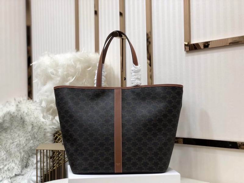 Triomphe 191112CAS.04LU30x37x22cm ss 04