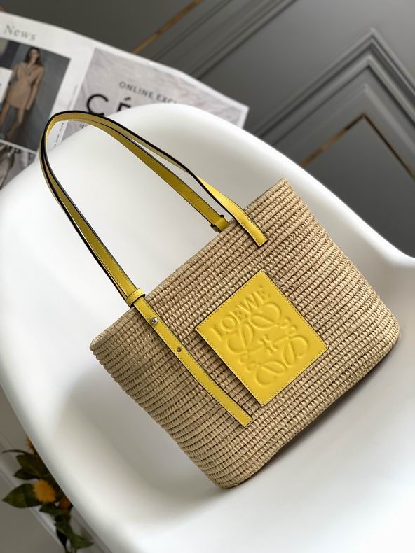 Loewe 10112 30x21x11cm ss 17