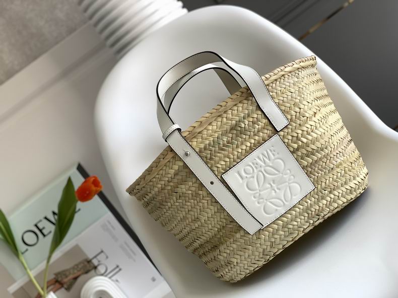 Loewe 10128 40x26.5x16cm ss 32