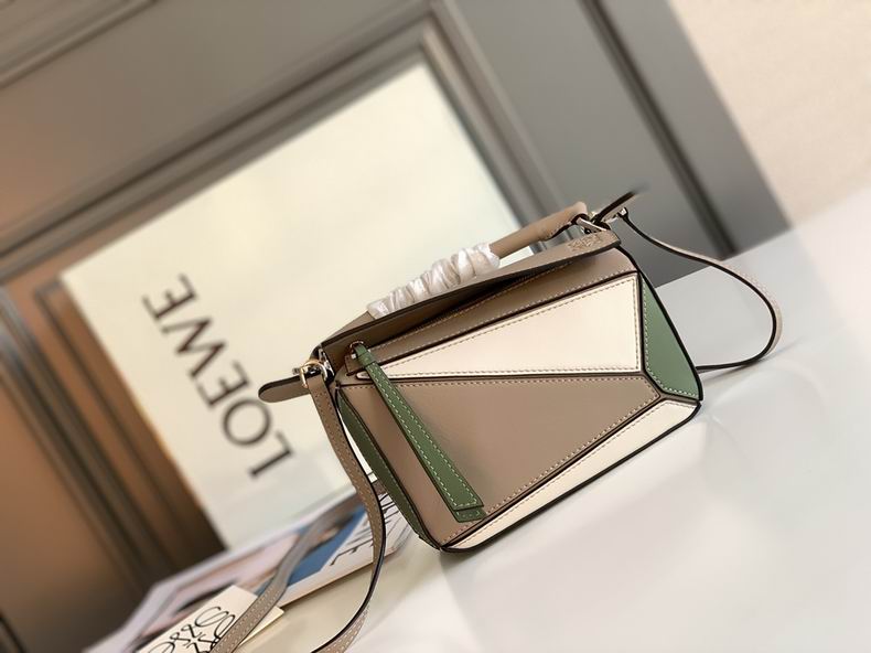 Loewe 061838 18x12.5x8cm ss46