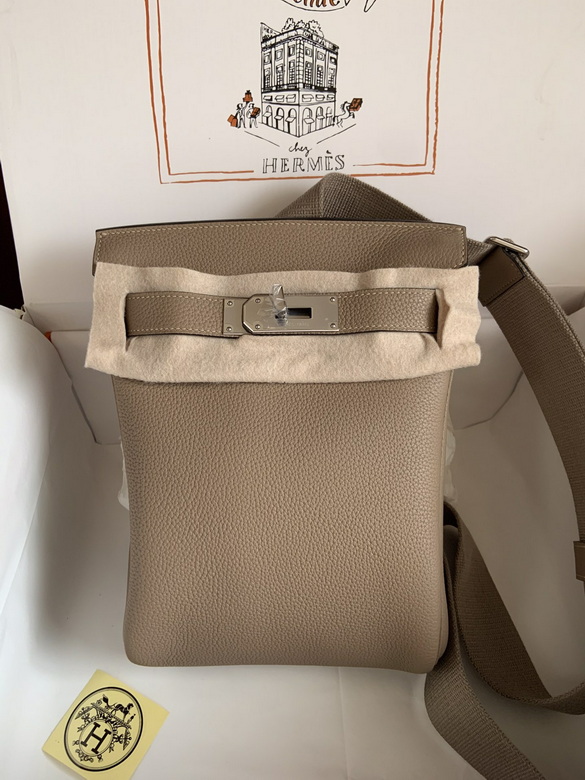 Hermes HAC A DOS 080503 AM-7