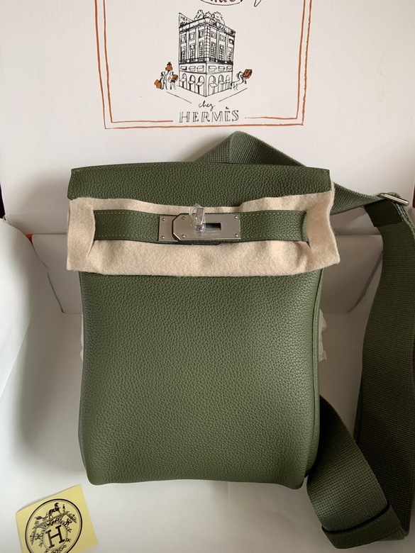 Hermes HAC A DOS 080503 AM-8