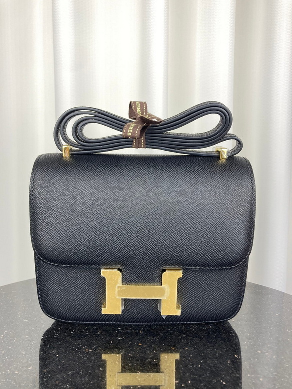 Constance 18cm 121402 AM 20