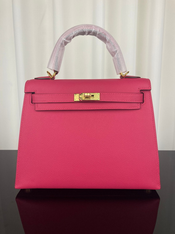 kelly 25cm 121404 AM 16