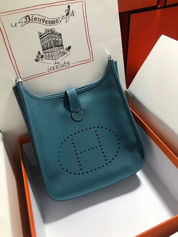 Herme Evelyne 28x30x9cm 080505 AM-1